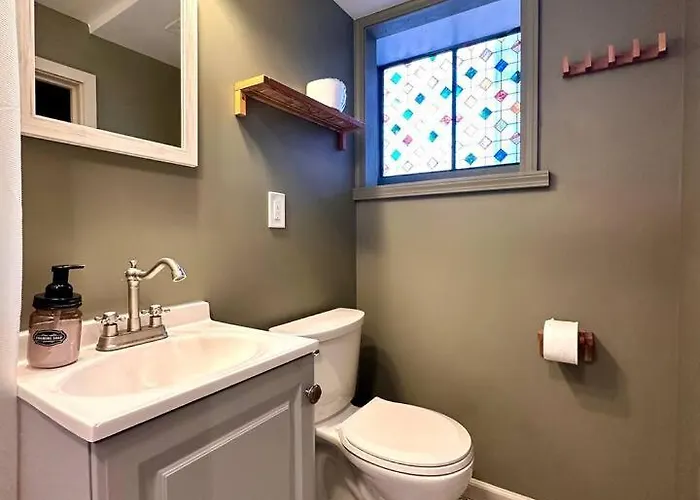 "friends" Themed Icon - Perk Pittsburgh! Holiday home Pittsburgh